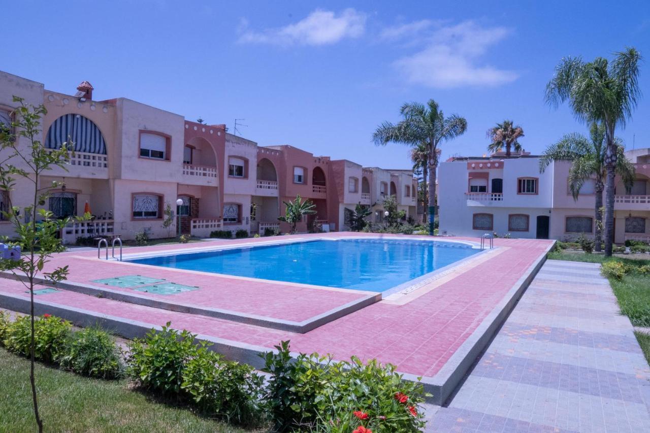 Duplex La Roseraie A 2min De La 2 Piscines Villa